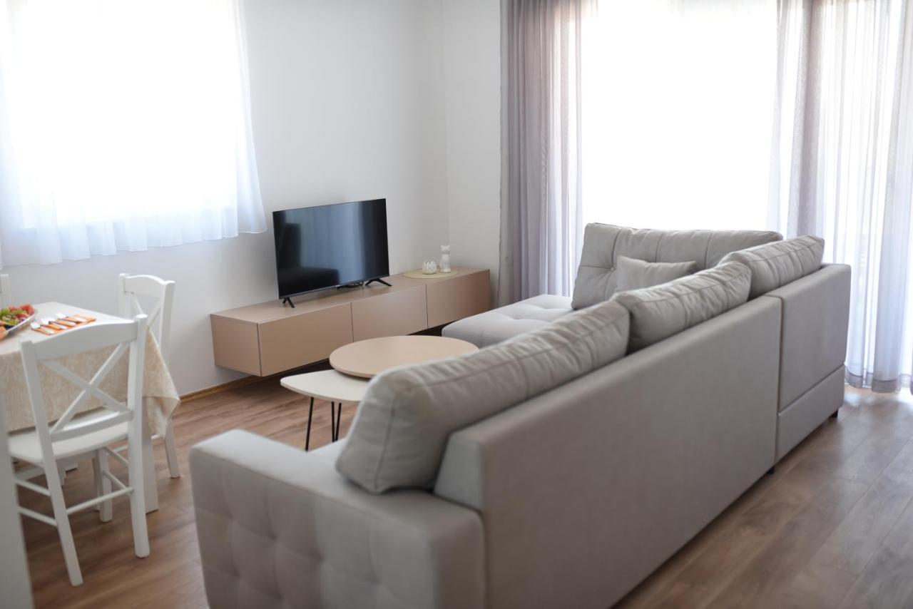 B1Villa スリマ エクステリア 写真