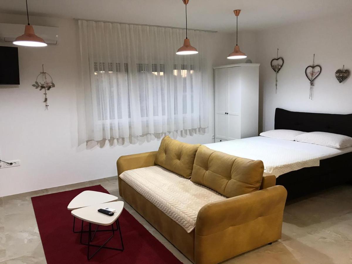 B1Villa スリマ エクステリア 写真